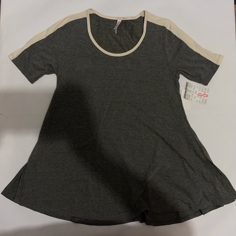 LuLaRoe Perfect T